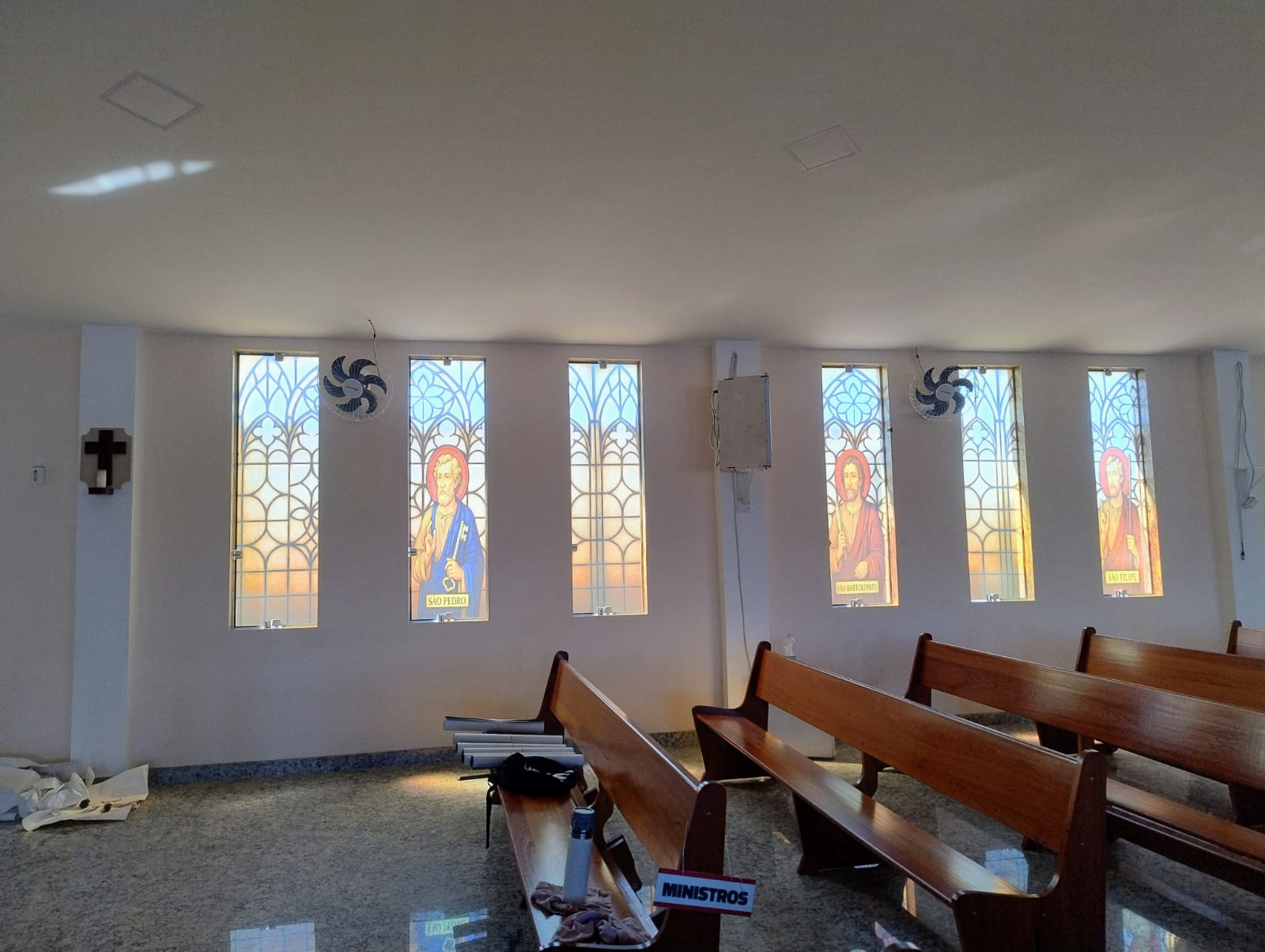 ADESIVAÇÃO COMPLETA DE JANELAS