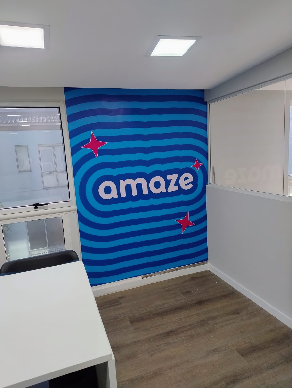 Adesivação de Parede para a Amaze
